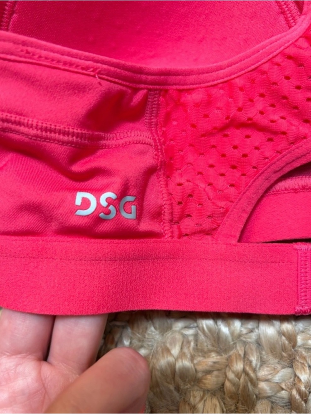 DSG Adjustable Sports Bra - Picture 2 of 4